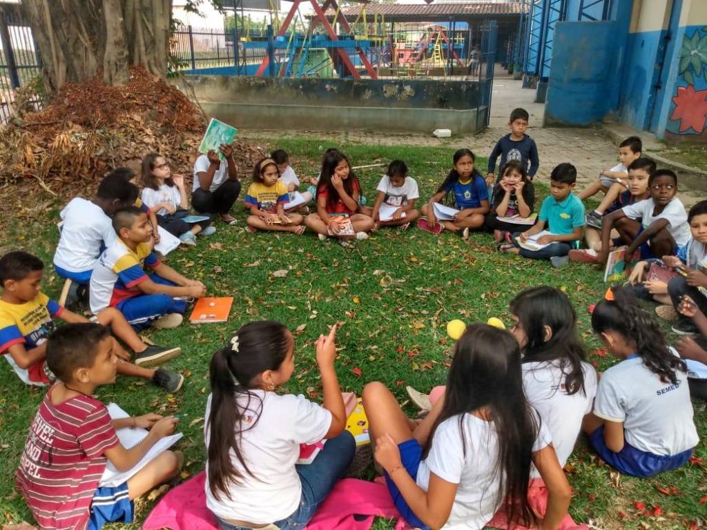 diretora vence Prêmio Educador Nota 10 com transformação em escola diretora vence Prêmio Educador Nota 10 com transformação em escola