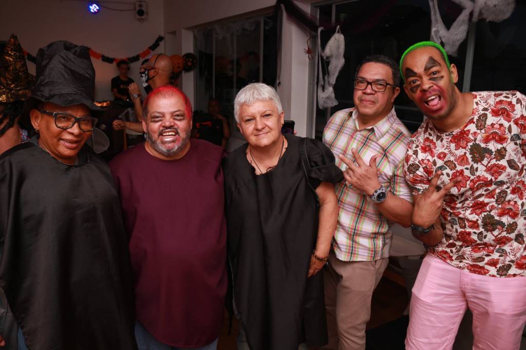 ONG EternamenteSOU centro de convivência para idosos LGBTs ONG EternamenteSOU centro de convivência para idosos LGBTs