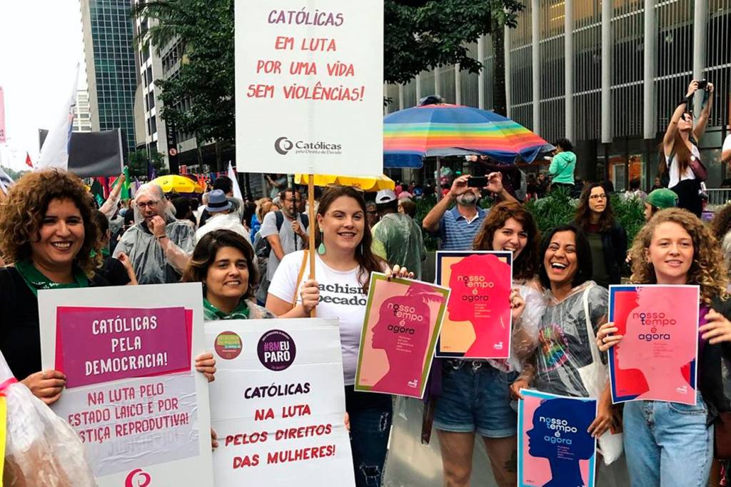 “A mulher pode recorrer ao aborto e continuar sendo católica”, diz ONG