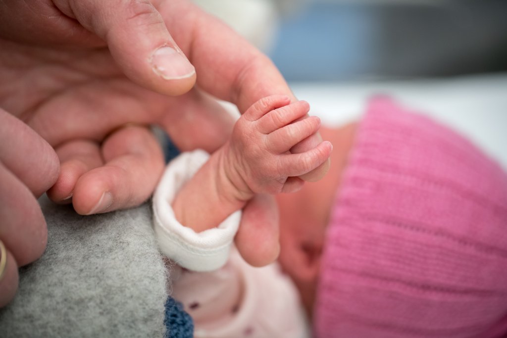 Estudos indicam que nascimentos prematuros caíram na pandemia