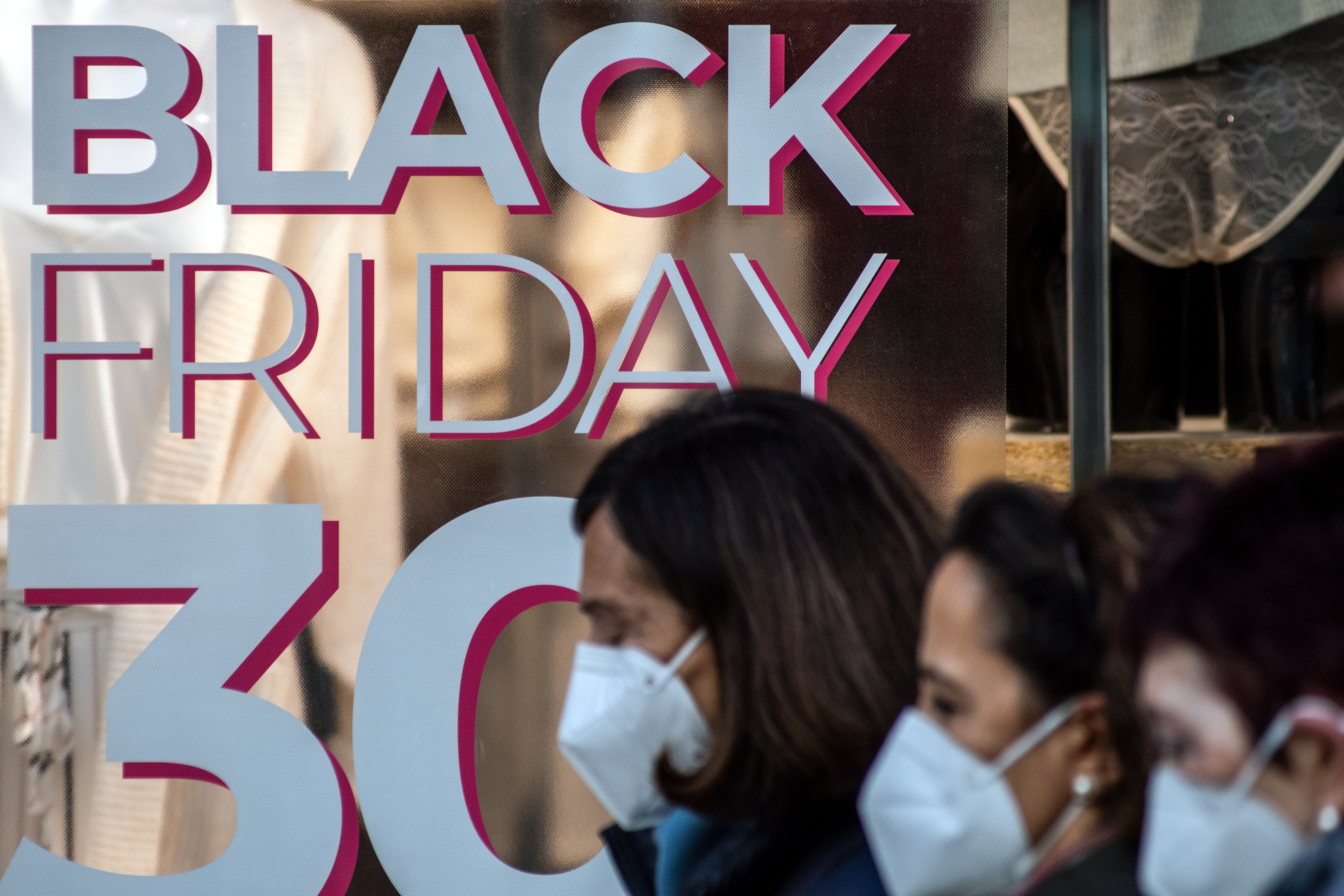 GettyImages 1229767513 - Marketing Digital na Black Friday: Como Usar e Abusar Para Vender Mais