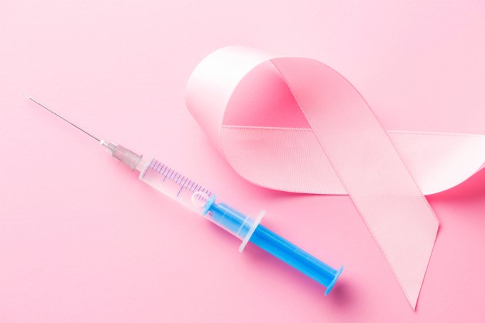 vacina câncer de mama
