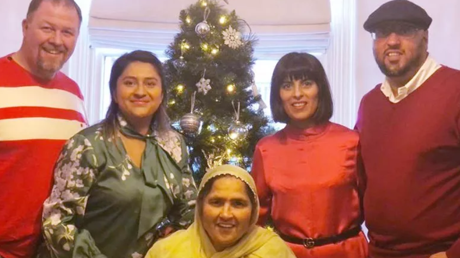 Mulher morre de Covid após ser pressionada e ir à festa de família