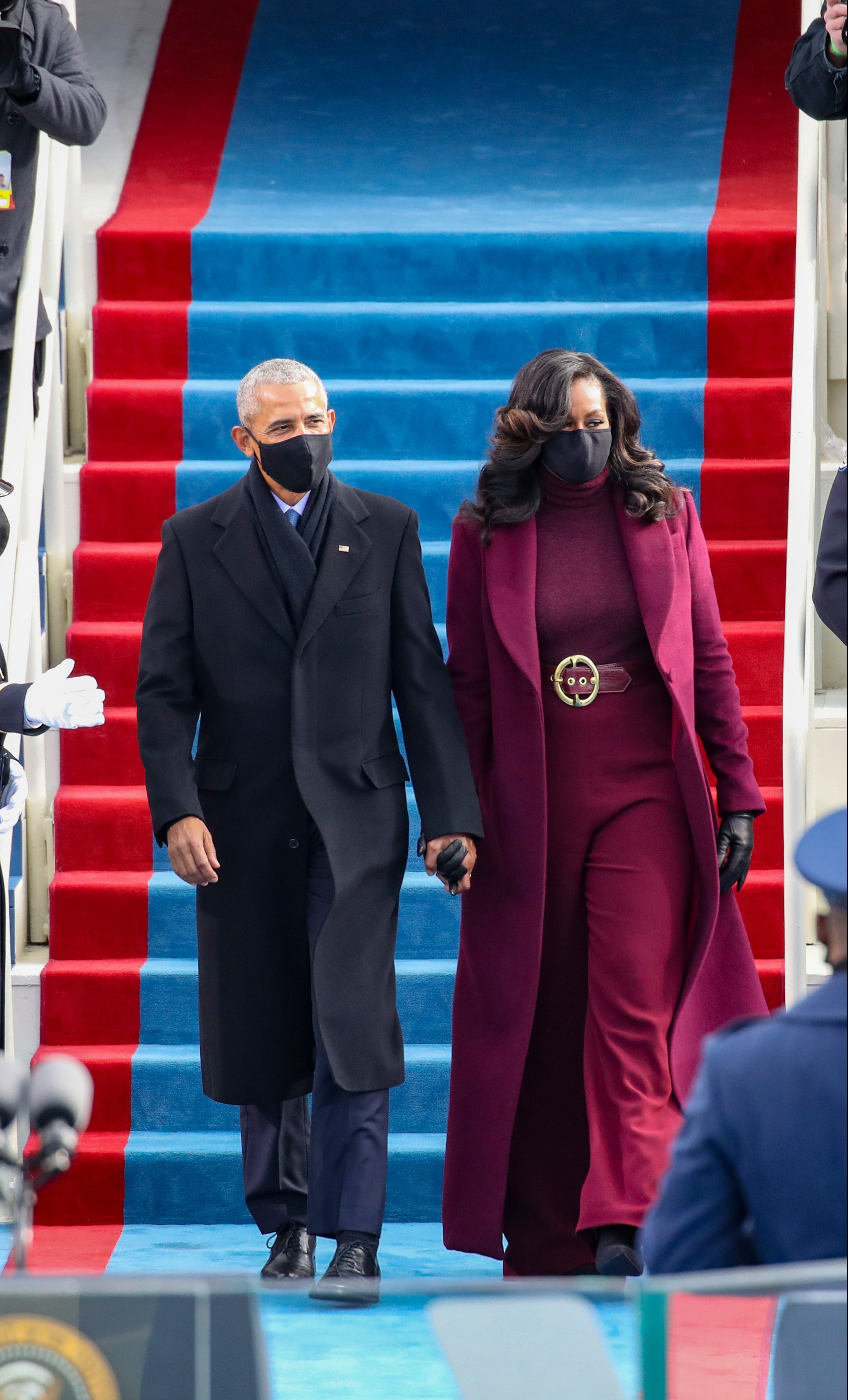 Michele e Barack Obama comparecem à cerimônia de posse de Joe Biden e Kamala Harris