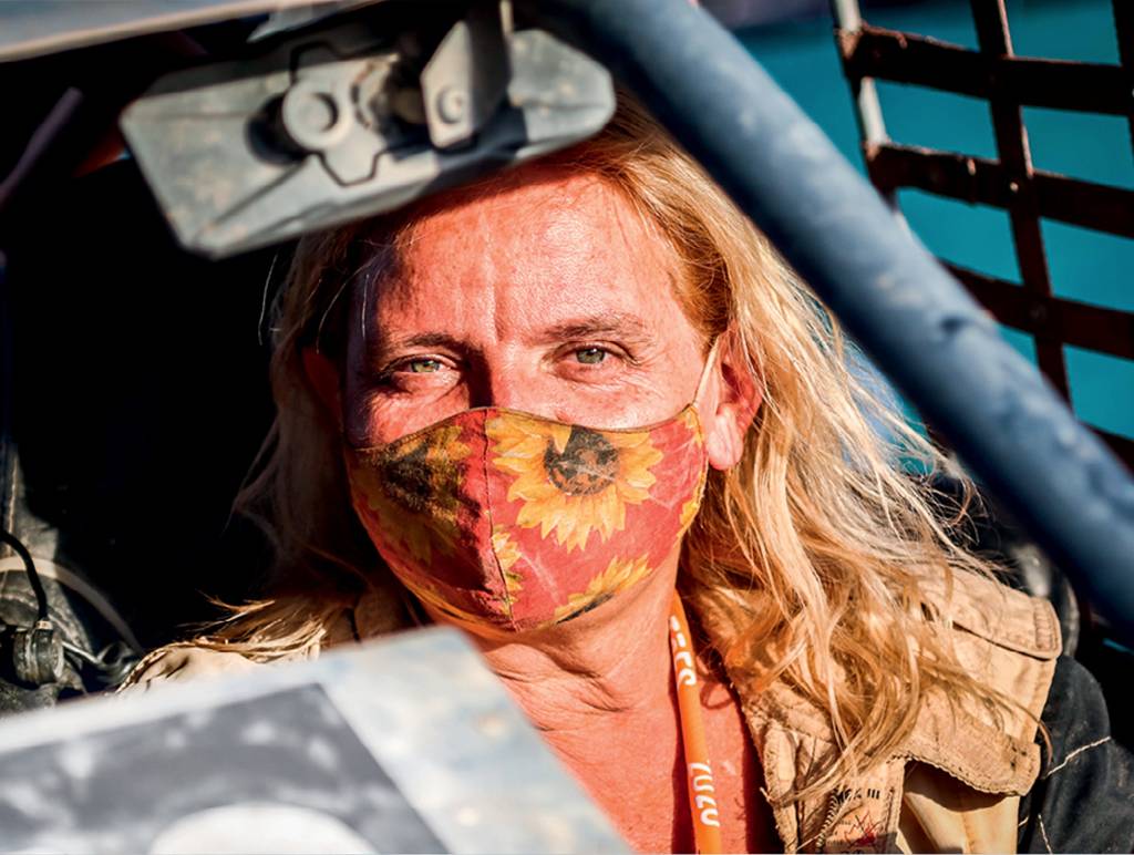 As mulheres que conquistam espaço e troféus no Rally dos Sertões