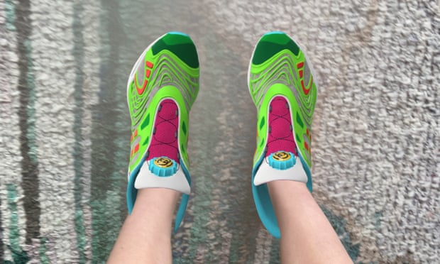 Gucci lança tênis virtual por 17 dólares