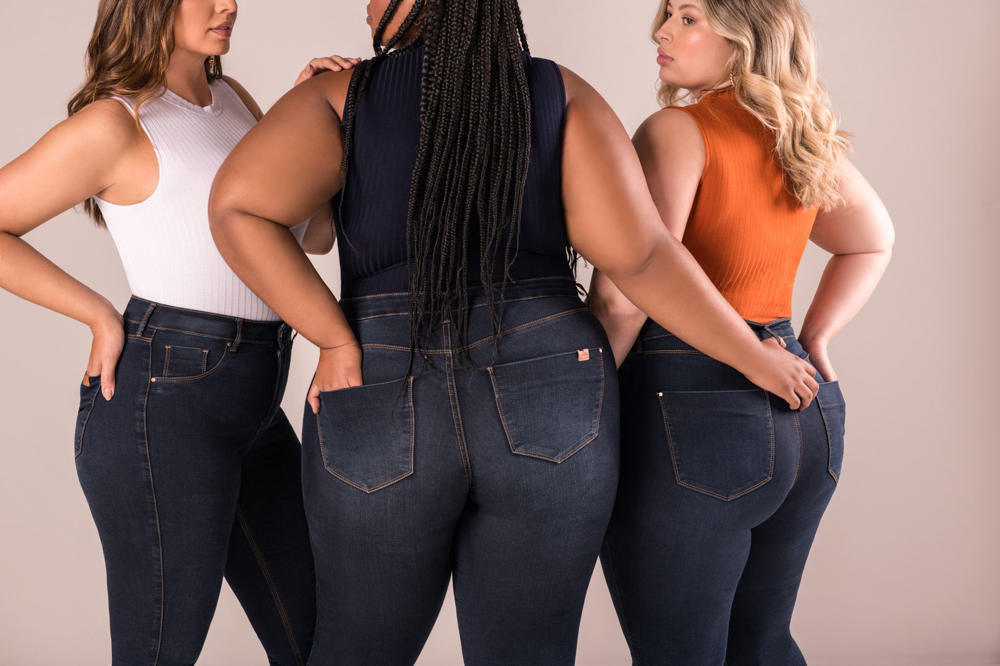 Jeans: peça deve ser aliada, e não inimiga, dos corpos femininos