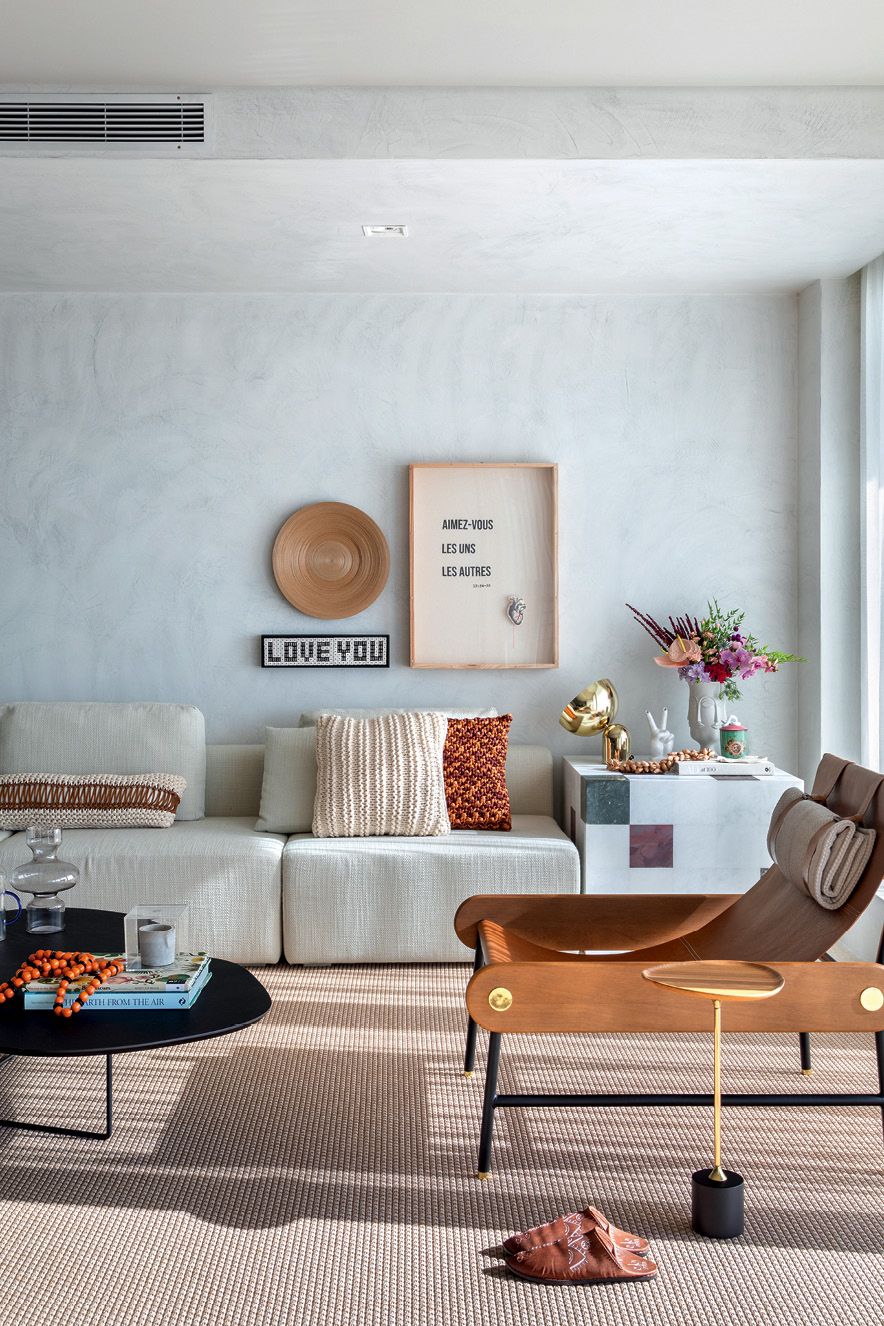 Apartamento Isabelle Colla, em Florianópolis – Designer de interiores Guilherme Garcia Apartamento Isabelle Colla, em Florianópolis - Designer de interiores Guilherme Garcia