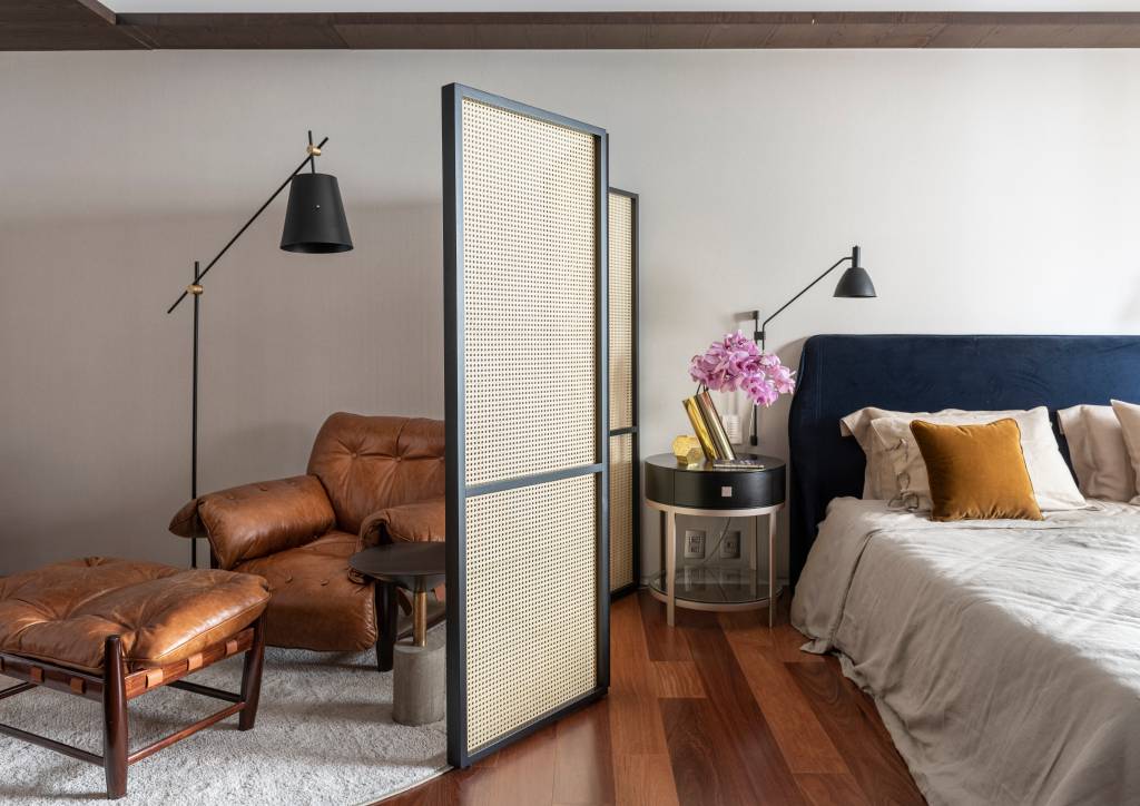 apartamento-kika-tiengo-design-brasileiro7 Quarto com biombo