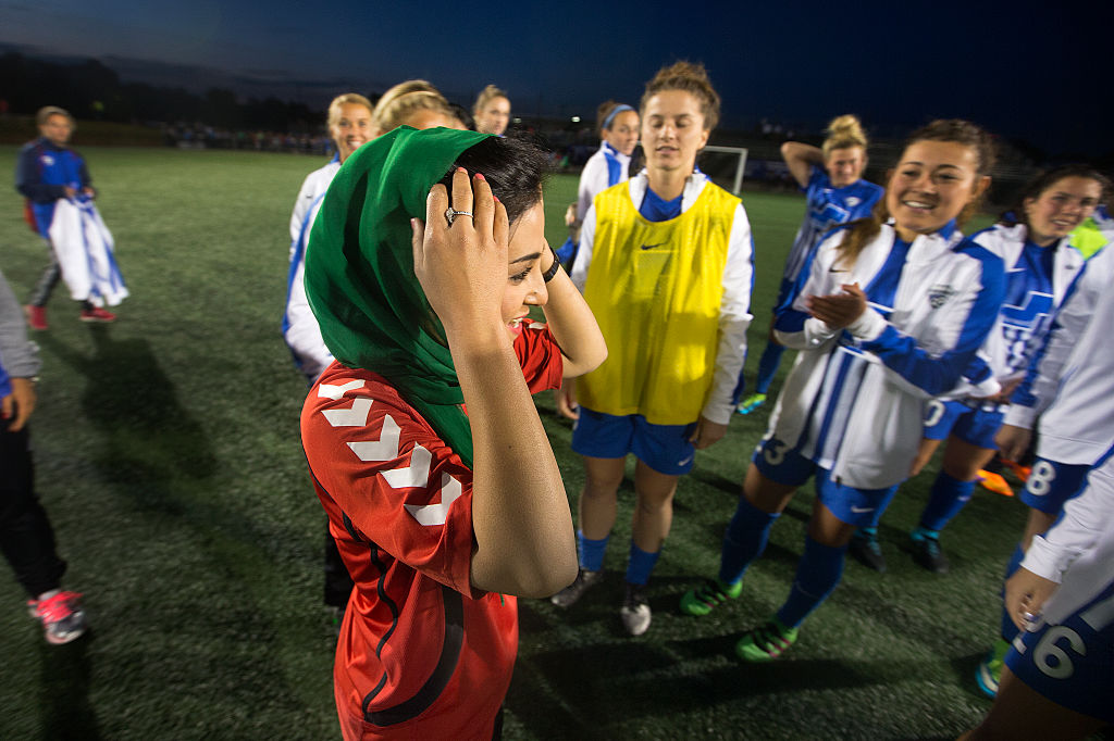 Frozan Tajali, capitão da equipe nacional de futebol feminino do Afeganistão