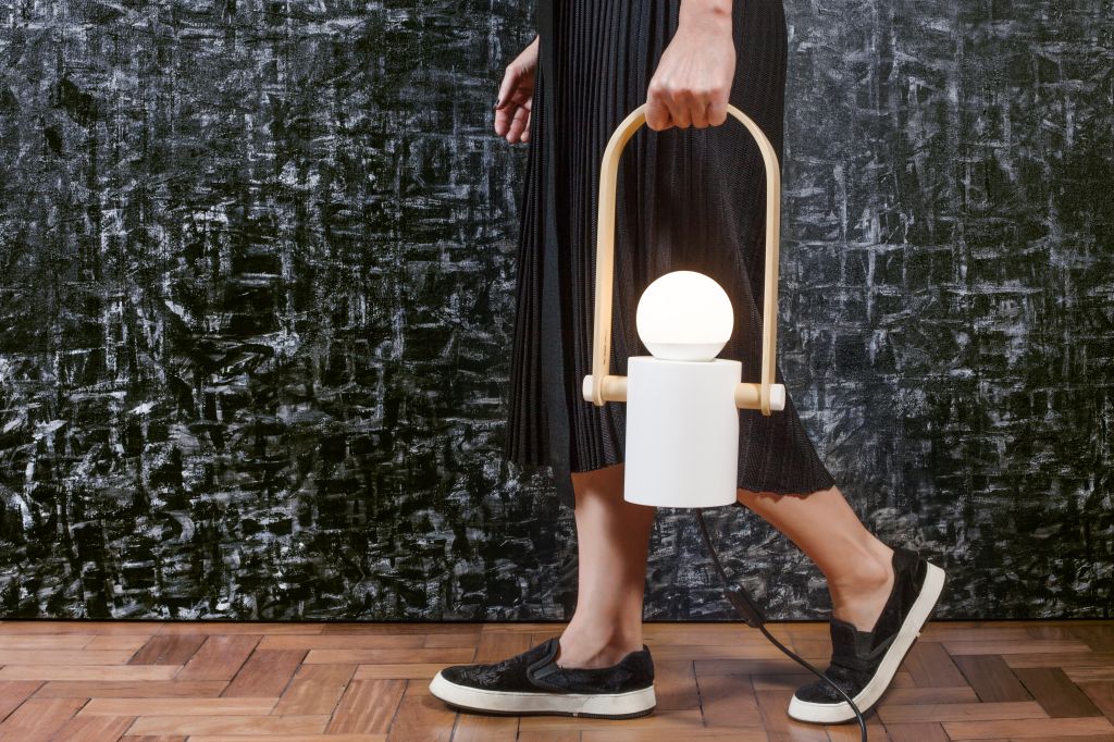 Hermit Lamp, por Noemi Saga.
