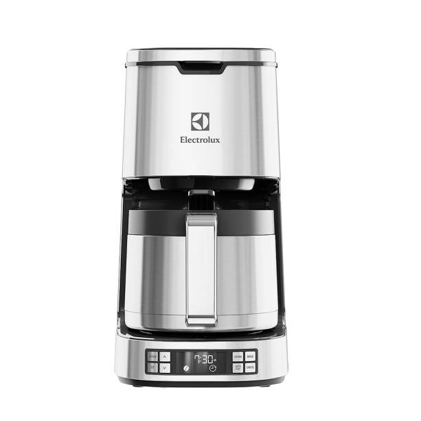 A <a href="https://www.gotoshop.com.br/Eletroportateis/Cafeteiras/CafeteirasEletricas/cafeteira-expressionist-display-lcd-progamavel-cmp60-127v-aco-inox-electrolux-9159271.html?utm_source=sites&utm_medium=gc_casacom&utm_campaign=gc_materia&utm_content=201705">Cafeteira Expressionist Display Lcd Progamável Cmp60 127V Aço Inox Electrolux</a> custa R$872,04 na Loja CASA CLAUDIA.