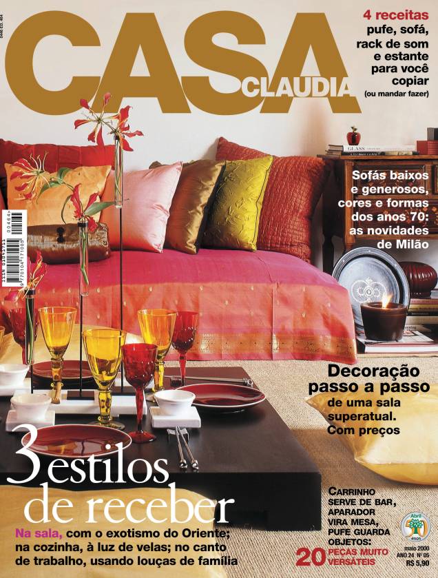 Capa de Casa Claudia edição 464, de maio de 2000. Capa de Casa Claudia edição 464, de maio de 2000.