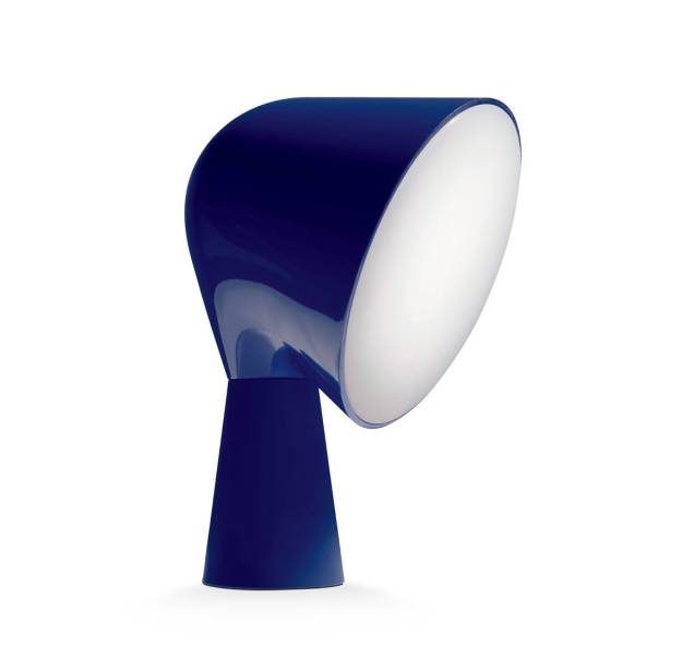 Inspirada nos faróis náuticos, a Binic (14 x 20 cm) leva plástico ABS e policarbonato. De Ionna Vautrim para a Foscarini, vale 139 euros na Ambiente Direct. Inspirada nos faróis náuticos, a Binic (14 x 20 cm) leva plástico ABS e policarbonato. De Ionna Vautrim para a Foscarini, vale 139 euros na Ambiente Direct.