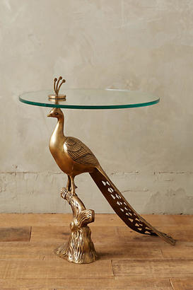 Mesa lateral Pavo Side Table, da Anthropologie.