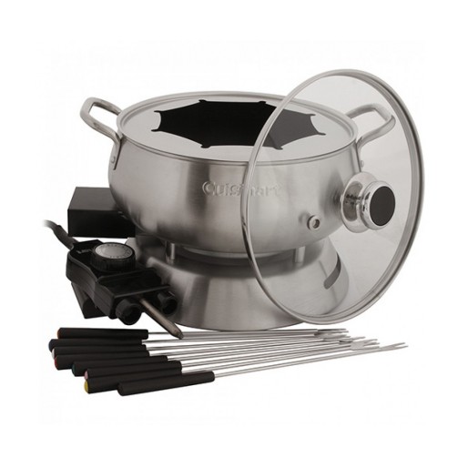 O fondue elétrico <a href="https://www.gotoshop.com.br/Eletroportateis/chocolateiraefondue/fondue/Cuisinart-Fondue-Eletrico-Cuisinart-c-Tampa-CFO50CB-Aco-Escovado-18613.html?utm_source=sites&utm_medium=gc_casacom&utm_campaign=gc_materia&utm_content=201706">Cuisinart</a> com tampa CFO50CB aço escovado custa R$718,80.