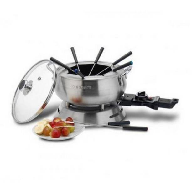 O fondue elétrico <a href="https://www.gotoshop.com.br/UtilidadesDomesticas/RechaudeFondue/AparelhosDeFondue/Fondue-Eletrico-Cuisinart-Totalmente-Anti-Aderente-Em-Aco-Escovado--5250498.html?utm_source=sites&utm_medium=gc_casacom&utm_campaign=gc_materia&utm_content=201706">Cuisinart</a> totalmente anti aderente em aço escovado custa R$ 791,86.