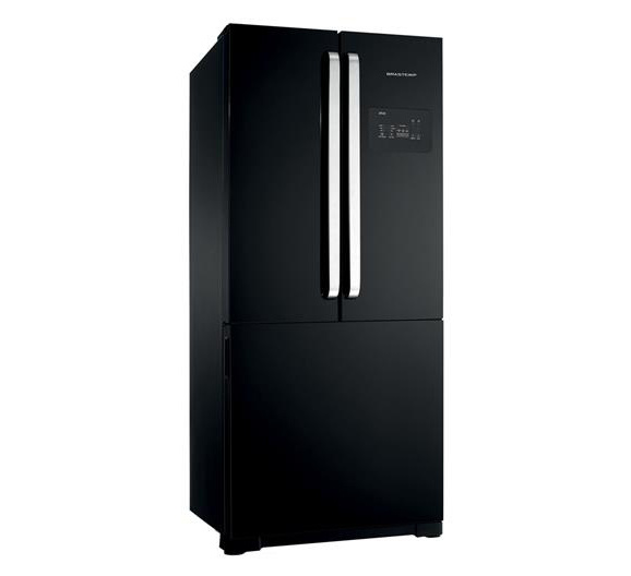 O Refrigerador Brastemp Side Inverse BRO80AE preto, com três portas e capacidade para 540 litros, custa R$ 6.239 na <a href="https://www.gotoshop.com.br/Eletrodomesticos/GeladeiraeRefrigerador/SidebySide_frenchdoor/Refrigerador-Brastemp-Side-Inverse-BRO80AE-com-3-Portas-540L-Preto-8024823.html?utm_source=sites&utm_medium=mat%C3%A9ria_CC&utm_campaign=produtos&utm_content=201805">Loja CASA CLAUDIA</a>.