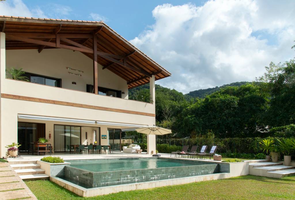 casa-de-praia-ubatuba-regina-guedes8 Casa de praia em Ubatuba