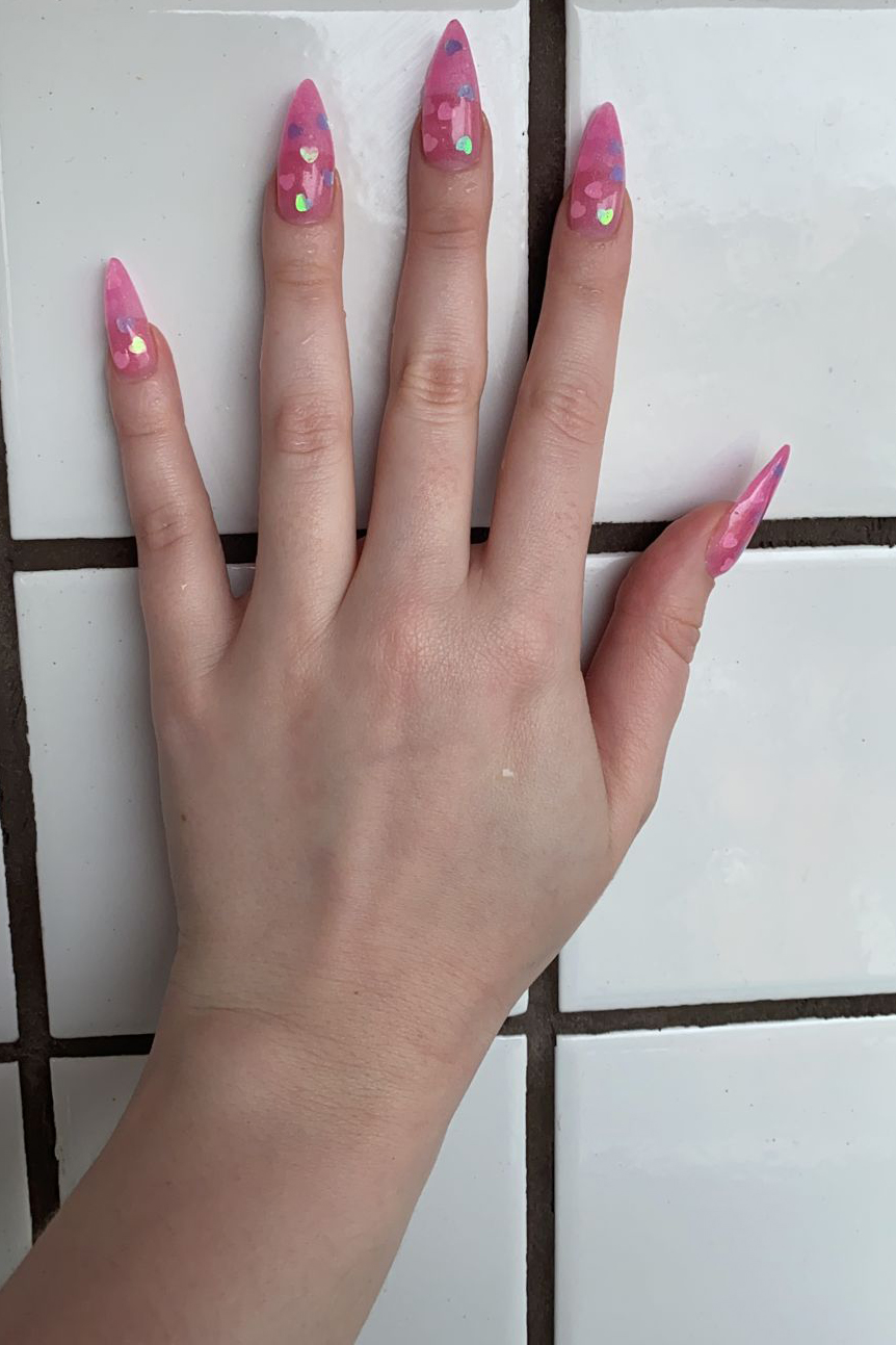 WhatsApp Image 2021-12-03 at 12.47.03 PM unhas stilleto
