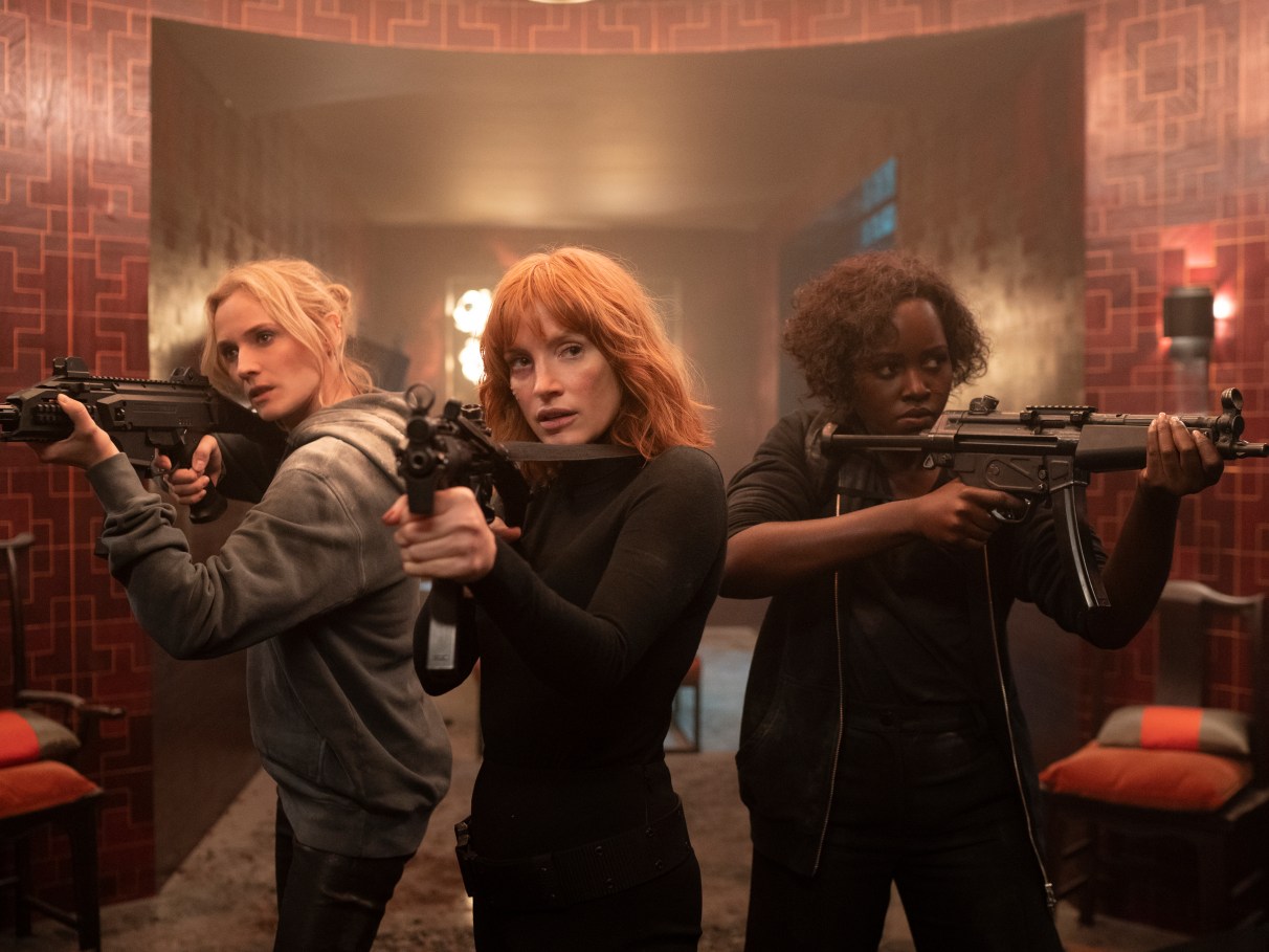 Jessica Chastain: “As Agentes 355”questiona a resistência das mulheres em  filmes de ação | CLAUDIA