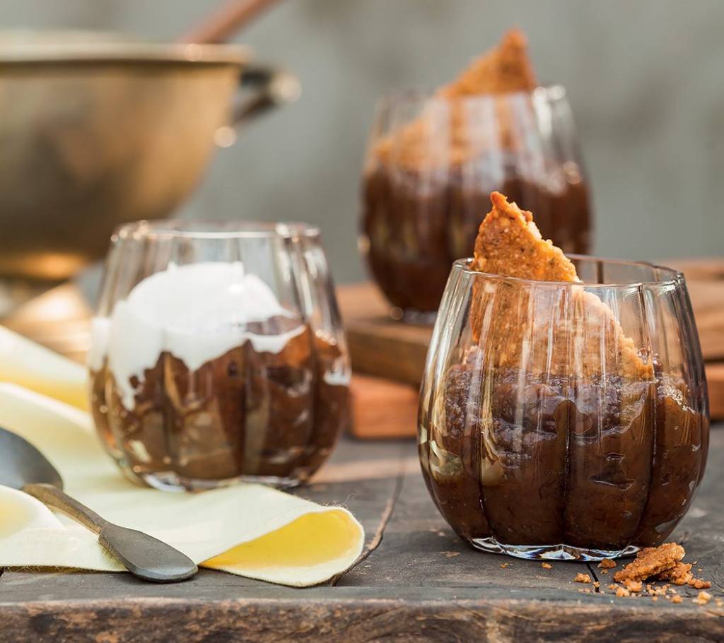 Bananada com biscoito de castanha