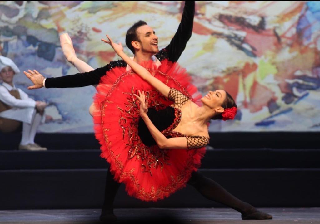Bruna e Erick juntos em Don Quixote – Divulgação Bruna e Erick juntos em Don Quixote.