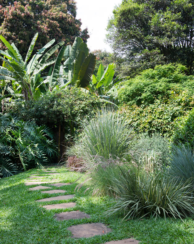 03-casa-dos-outros-um-jardim-que-parece-um-oasis-em-sao-paulo