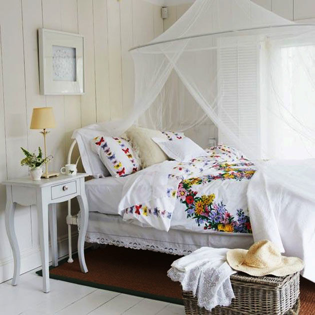 03-como-instalar-um-mosquiteiro-na-cama