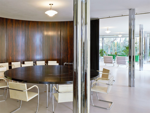 03-villa-tugendhat-criada-por-mies-van-der-rohe-e-reaberta-ao-publico