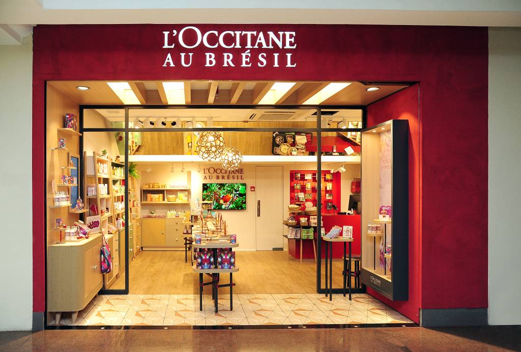 1-loccitane-au-bresil-inaugura-novo-conceito-de-loja-inspirado-na-casa-brasileira