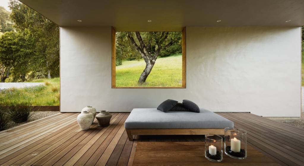 2-inspiracao-do-dia-area-externa-com-daybed-para-apreciar-a-natureza