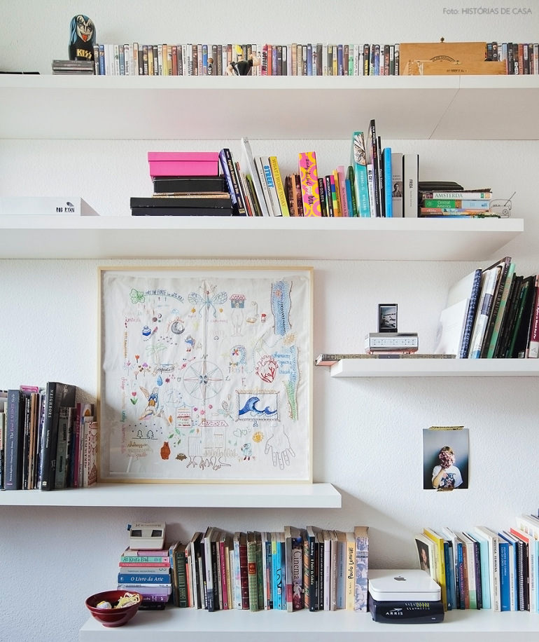 36-decoracao-estante-prateleiras-branco