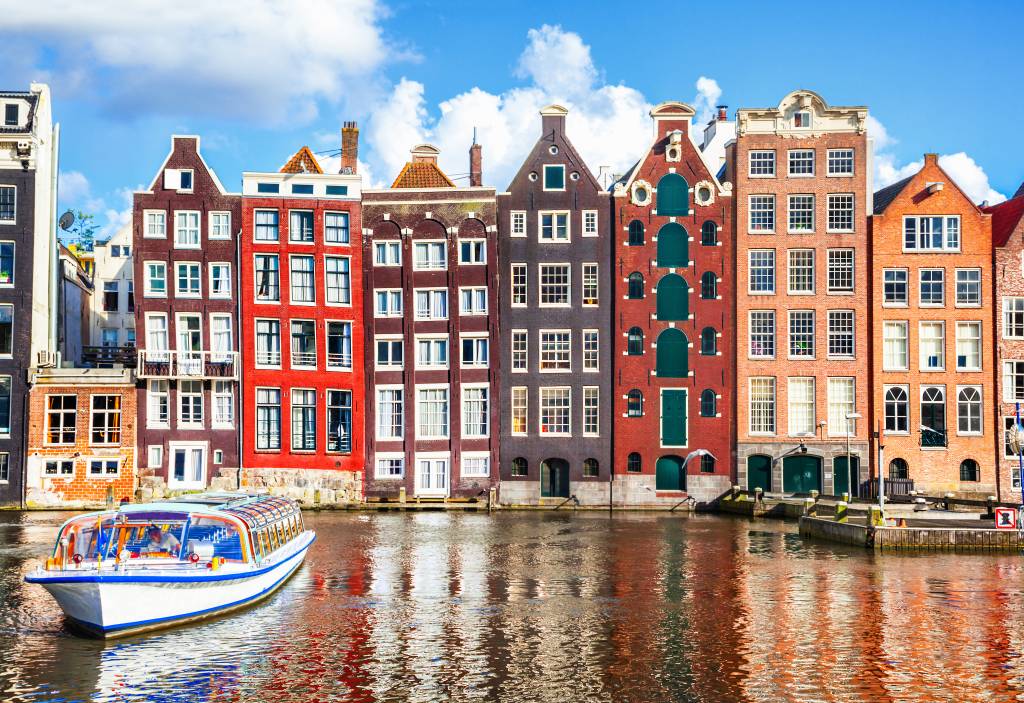 5 casas aquáticas para se hospedar em Amsterdã