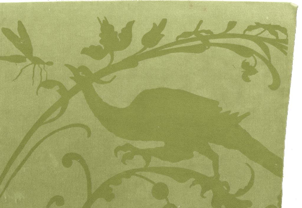 EMERY-&-CIE—Détail-impression-motif-Méchants-oiseaux-sur-velours-couleur-14