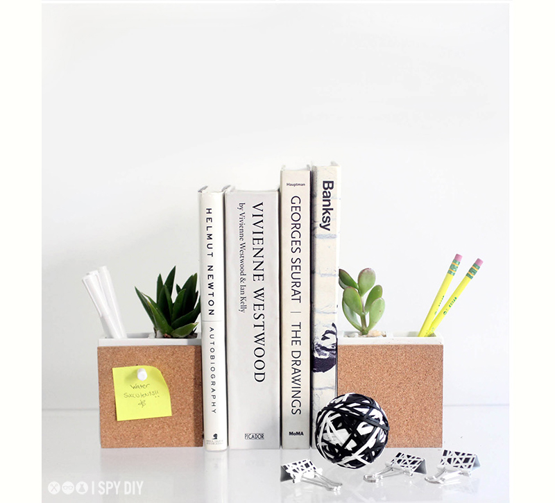 faça-voce-mesmo-suporte-para-livros-com-porta-canetas-pronto