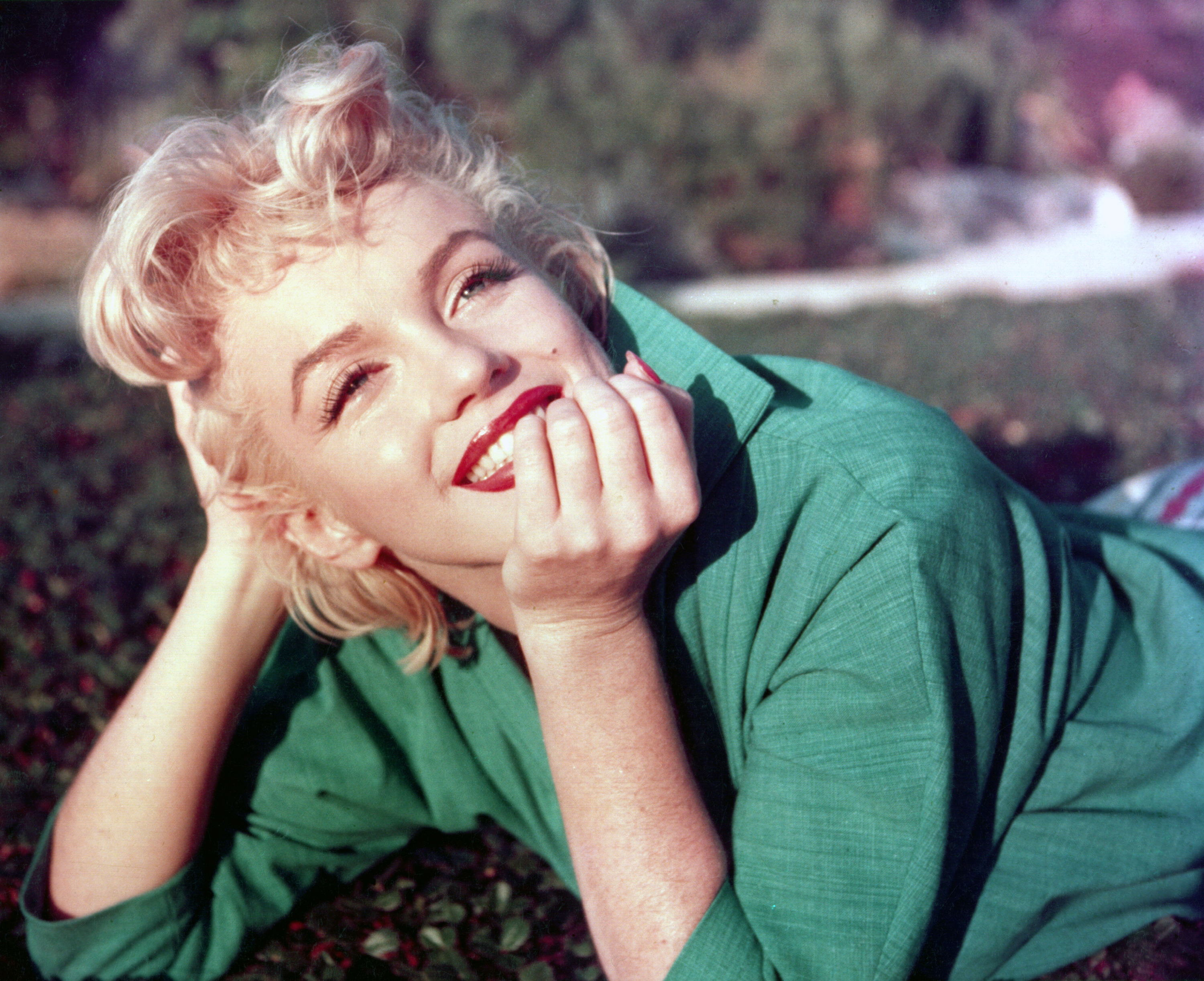história do batom vermelho - Marilyn Monroe