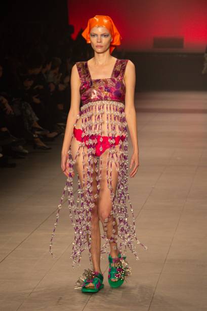 Desfile da coleção verão de Martins na SPFW 2022. Desfile da coleção verão de Martins na SPFW 2022.