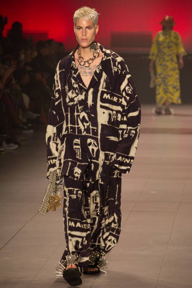 Desfile da coleção verão de Martins na SPFW 2022. Desfile da coleção verão de Martins na SPFW 2022.