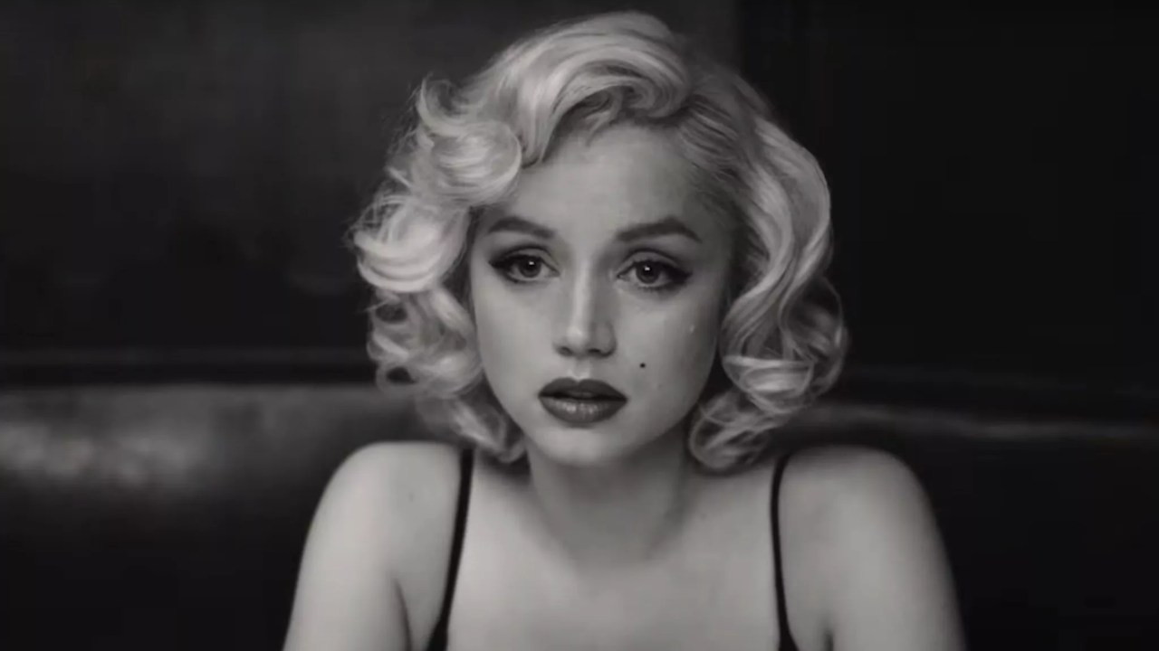 Ana de Armas interpreta Marilyn Monroe em "Blonde" da Netflix.