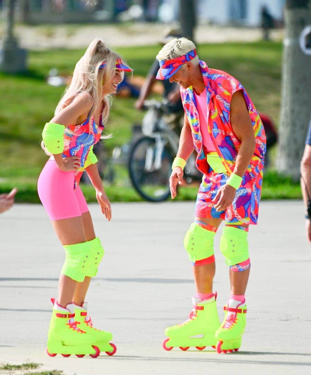 Celebrity Sightings In Los Angeles – June 27, 2022 Barbiecore margot robbie e ryan gosling