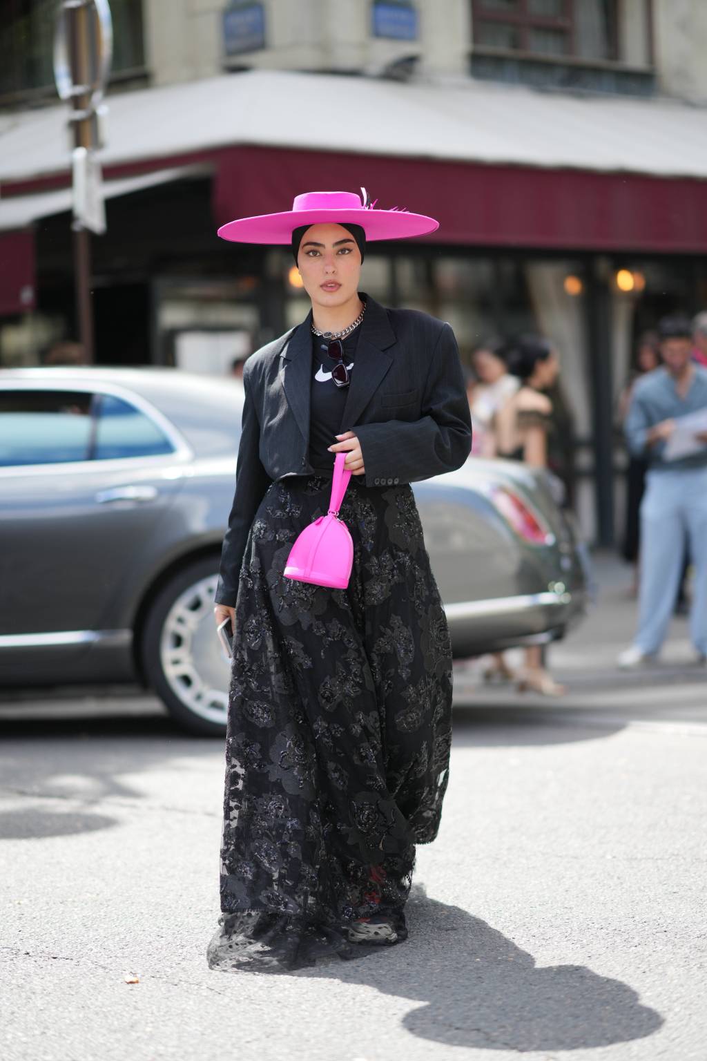 Street Style – Paris Fashion Week – Haute Couture Fall Winter 2022 2023 : Day Two tendências street style paris