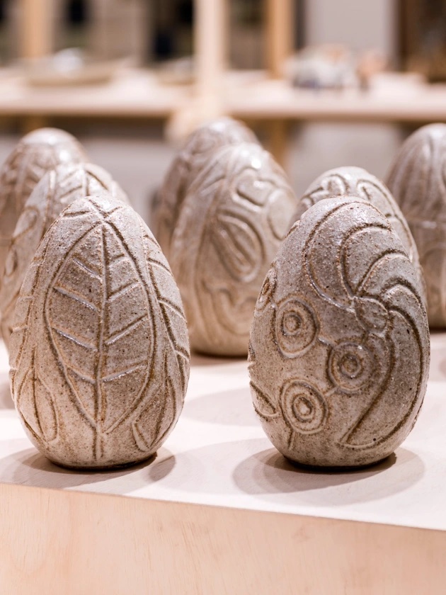 Cerâmicas do artista Francisco Brennand ganham destaque na CASACOR SP