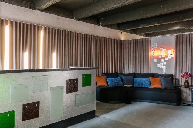 Pedro Luiz de Marqui - THEBAR.COM + CARACOL. Projeto da CASACOR São Paulo 2022. Pedro Luiz de Marqui - THEBAR.COM + CARACOL. Projeto da CASACOR São Paulo 2022.