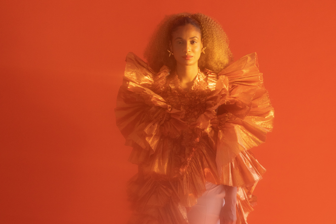 No “Decora”, Stephanie Ribeiro mostra a importância da interseccionalidade