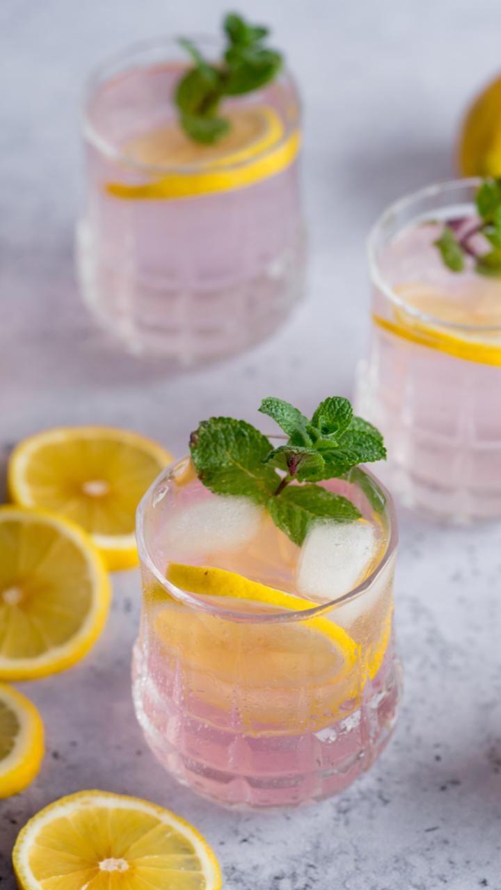 drinques para brunch - limonada com vinho rosé