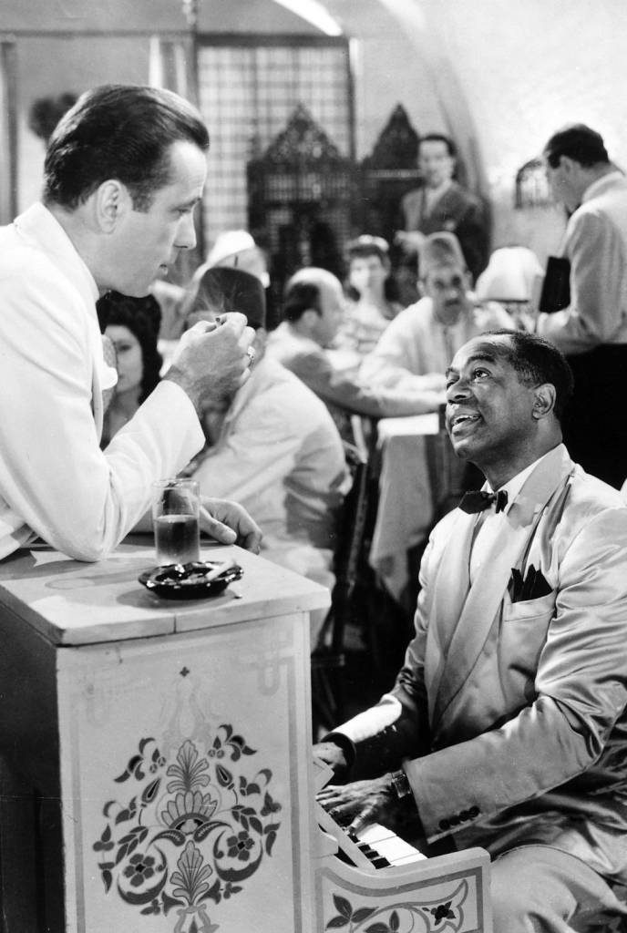 casablanca-filme-piano Humphrey Bogart e Dooley Wilson em