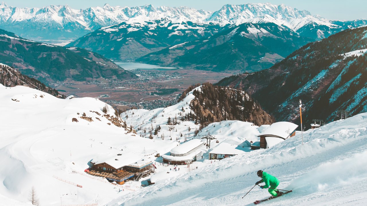 Férias na neve: 5 hotéis para se hospedar na temporada de esqui