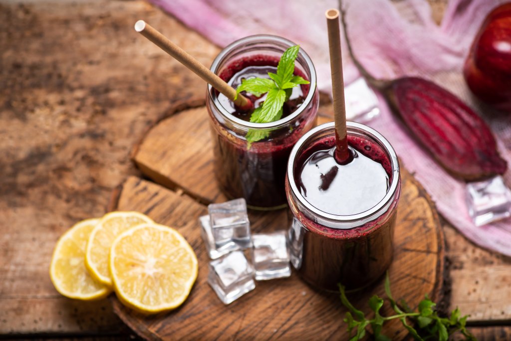 Além de deliciosos, os sucos roxos possuem ação antioxidante.