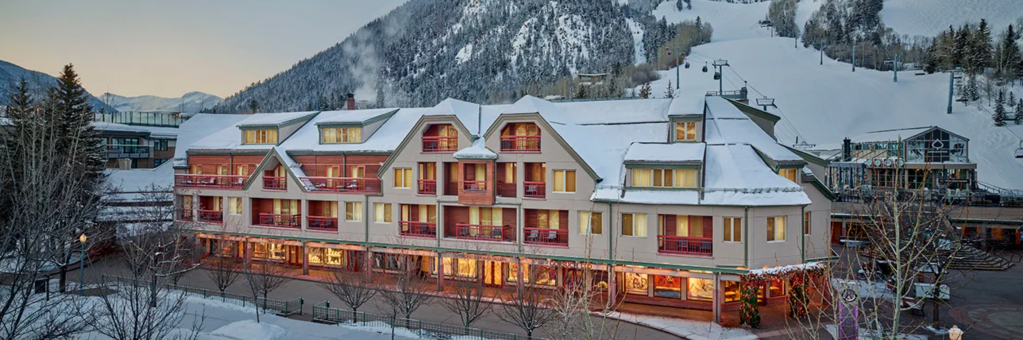 Férias na neve: 5 hotéis para se hospedar na temporada de esqui